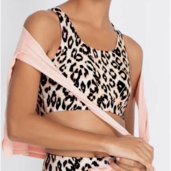 Johnny Was Calme Leggings & Sports Bra Set - Picture 5 of 14